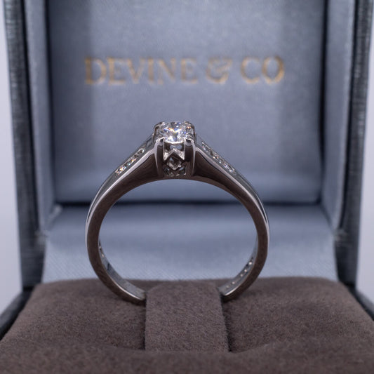 Veda Diamond Ring