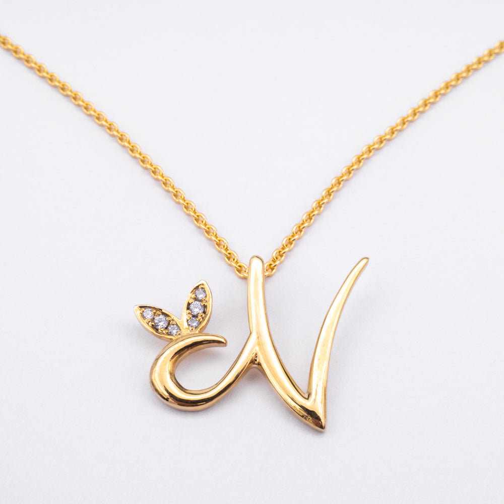 Alato N Initial Necklace